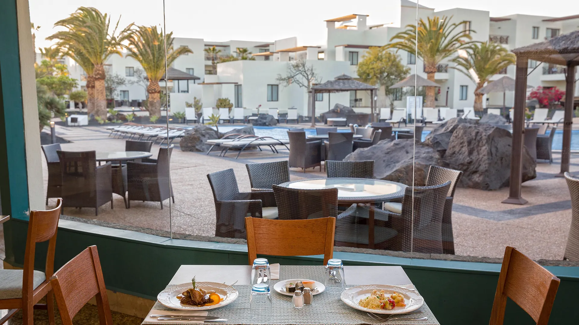 Vitalclass Lanzarote Resort (Adults Only) Costa Teguise 4*,